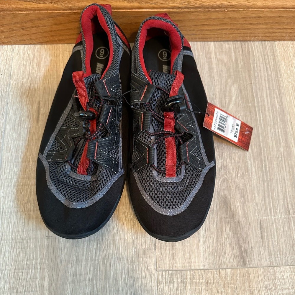 Northside Shoes - Picture 4 of 4